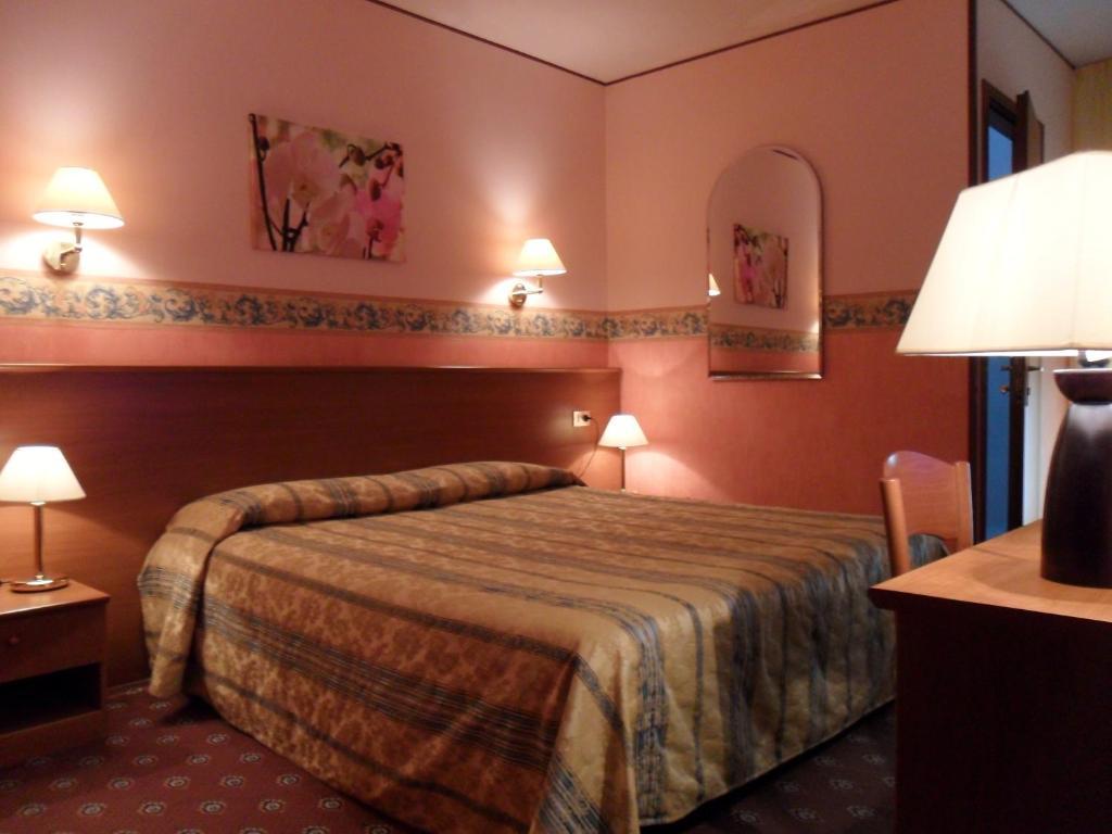 Hotel Natisone San Pietro al Natisone Pokój zdjęcie